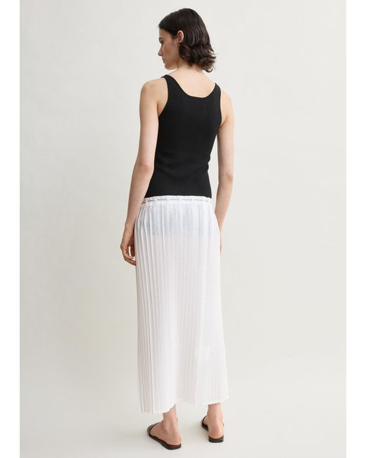 Totême Natural Belted Pleated Skirt