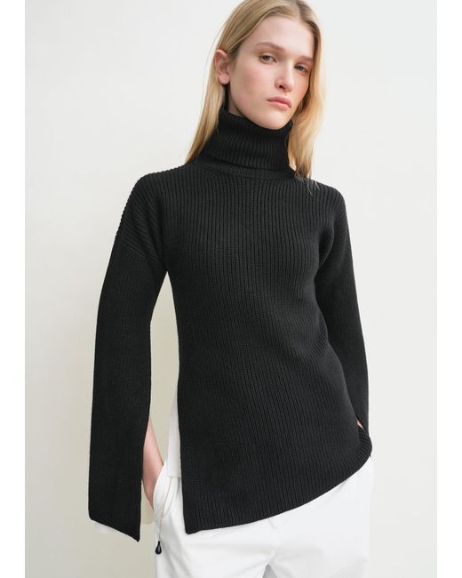 Totême Black Slit Sleeve Knit
