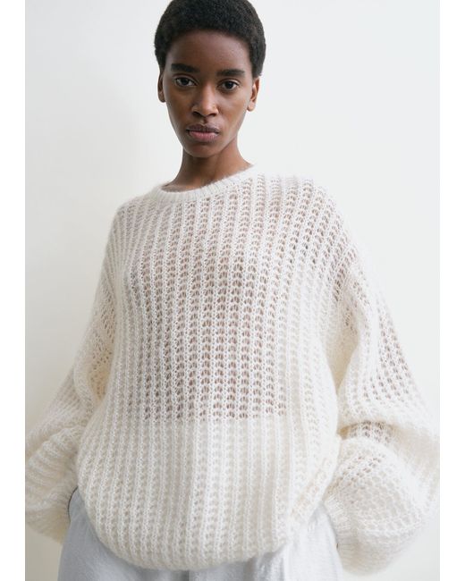 Totême White Puffed Knit Off