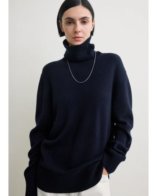 Totême Blue Cashmere Turtleneck