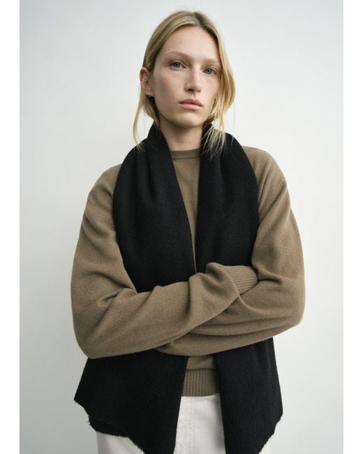 Totême Black Classic Winter Scarf