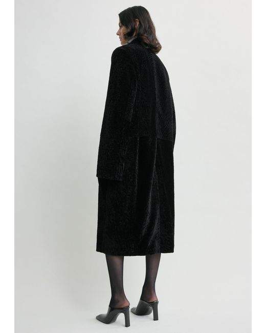 Totême Black Classic Shearling Coat