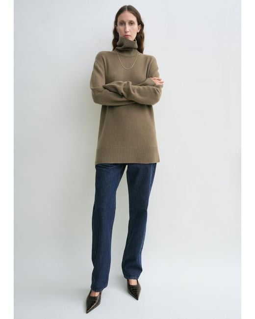 Totême Natural Cashmere Turtleneck