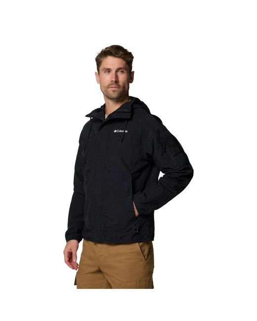 Columbia Black Challenger Ii Windbreaker Jackets for men