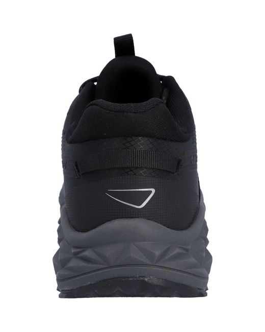 Hi-tec Black Fuse Trail Low Polyester /Charcoal Hiking Shoes for men