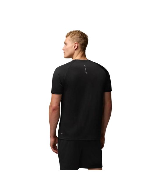 Castore Black Adapt Training T-Shirt Polyester Activewear T-Shirts for men