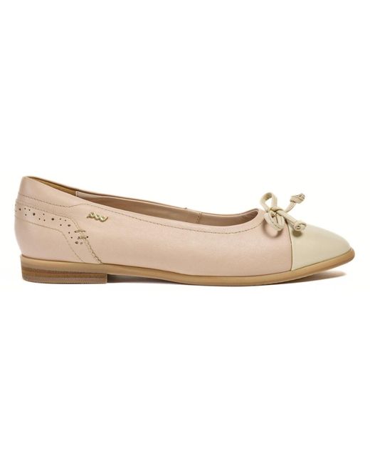 Pod White Priya Leather Flats