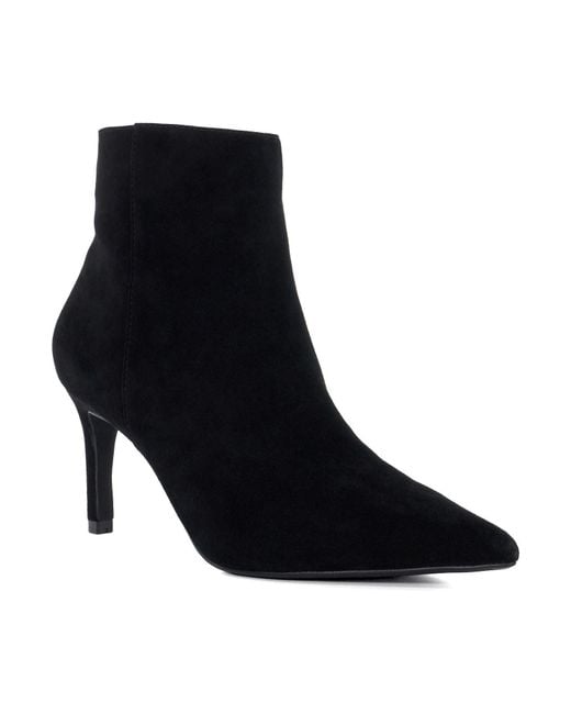 Obsessively Stivaletti Neri Con Tacco di Dune in Black