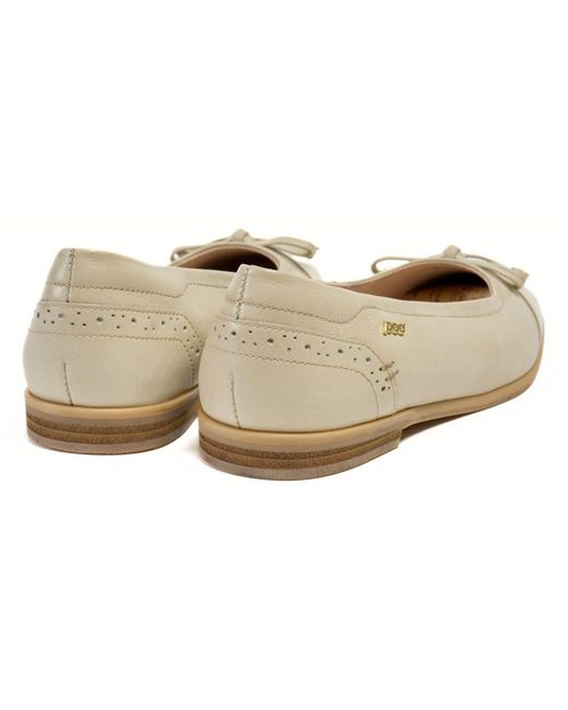 Pod White Priya Leather Flats
