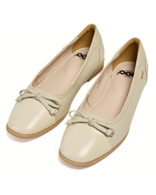 Pod White Priya Leather Flats