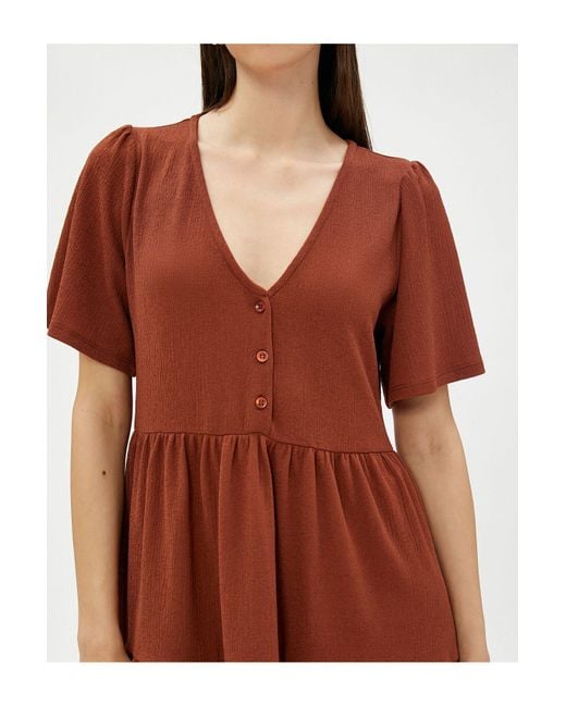Koton Red Mehrlagiges Kurzes Kleid Mit V-Ausschnitt Und Kurzen Ärmeln Für Damen