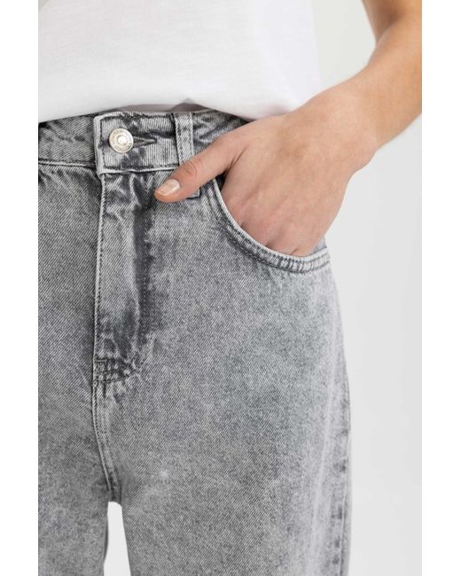 Defacto Gray Lina mom fit jeans mit hoher taille und knöchellänge, waschbare hose