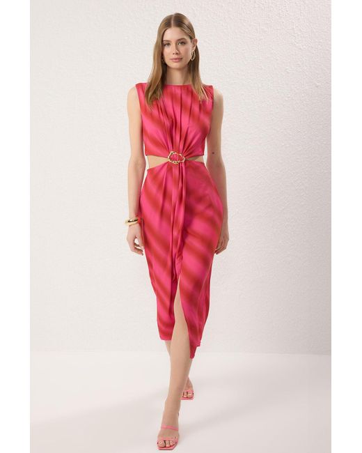 Trendyol Red Abstraktes, Gemustertes, Gerade Geschnittenes, Ausgeschnittenes, Detailliertes Maxi-Webkleid Für Damen