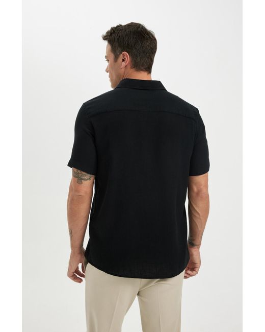Defacto Kurzarmhemd aus baumwolle mit polokragen und normaler passform in Black für Herren
