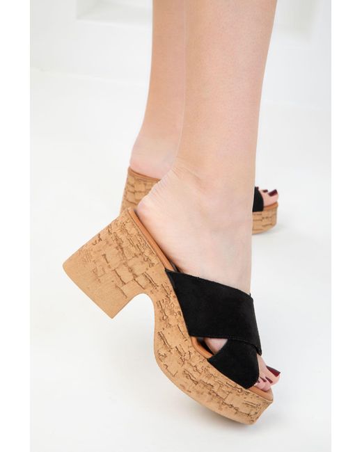Soho Black Klassische Schuhe Mit Absatz Aus Schwarzem Wildleder Für Damen