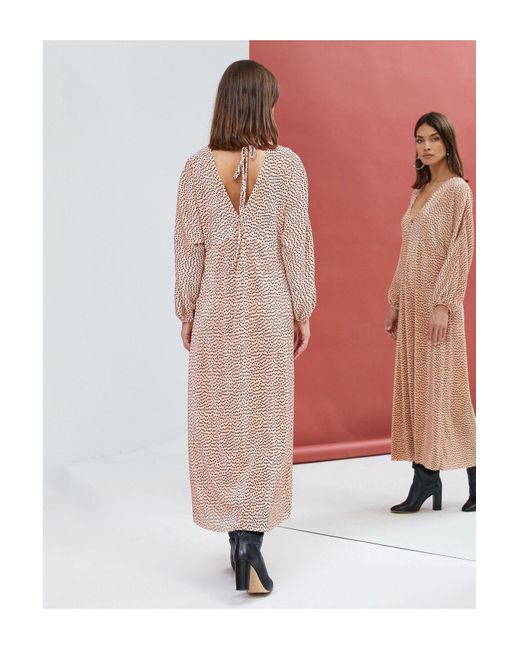Koton Pink Midi-Kleid Mit Punkten, V-Ausschnitt, Plissierte Fledermausärmel, Lockere Passform Für Damen