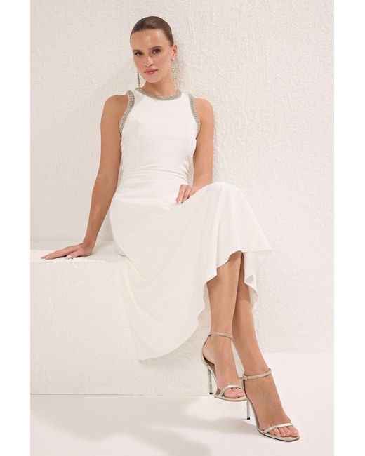 Trendyol Natural Weißes, Gewebtes Kleid Im A-Linien-Stil Mit Steinzubehör Für Damen