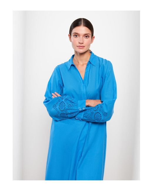 LC Waikiki Blue Langärmlige Tunika Mit Hemdkragen Und Stickerei Für Damen