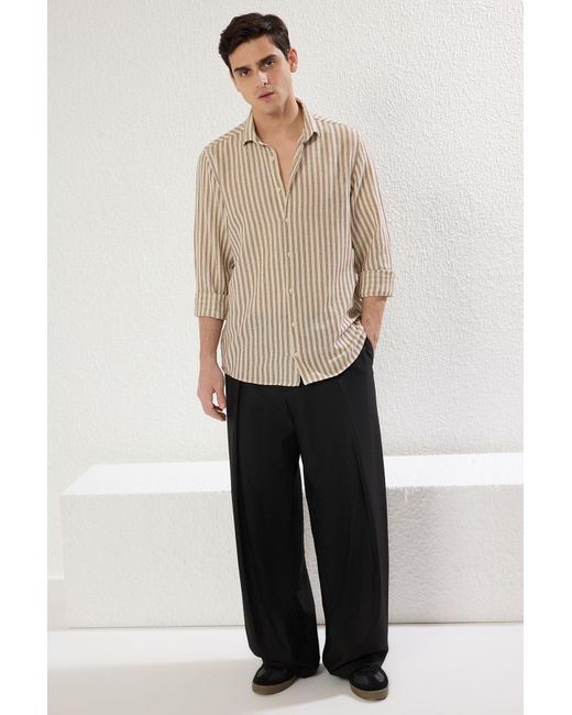 Trendyol Braunes Premium-Shirt Mit Normaler Passform Und Gestreifter Textur Für Herren in Natural für Herren