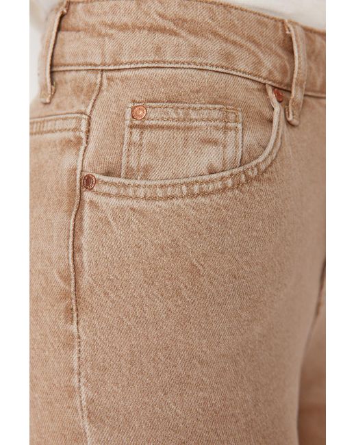 Trendyol Natural Helle, schmale mom-jeans mit hoher taille
