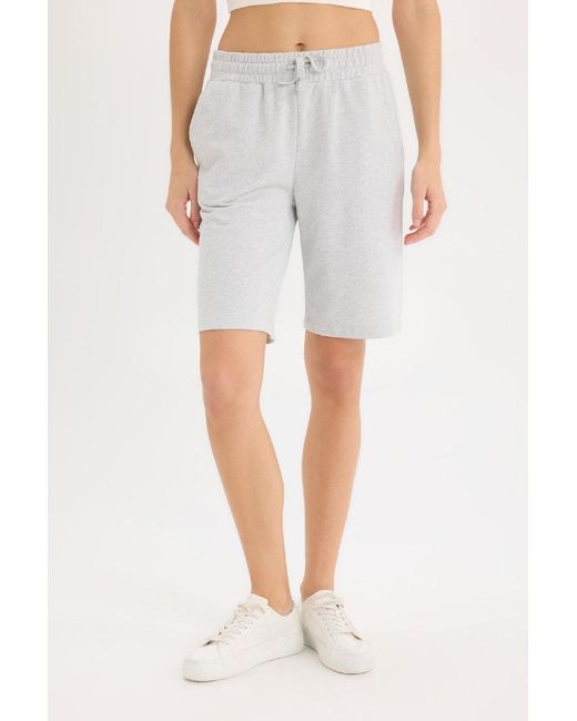 Defacto Gray Regular Fit Normal Taille Gerade Bein Bermuda Shorts W9369Az25Sm Für Damen