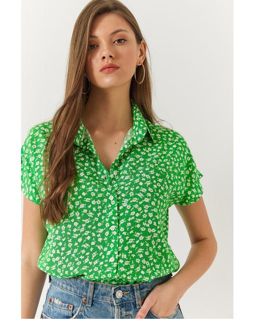 Bianco Lucci Green Gemustertes Viskosehemd Mit Fledermausärmeln Für Damen