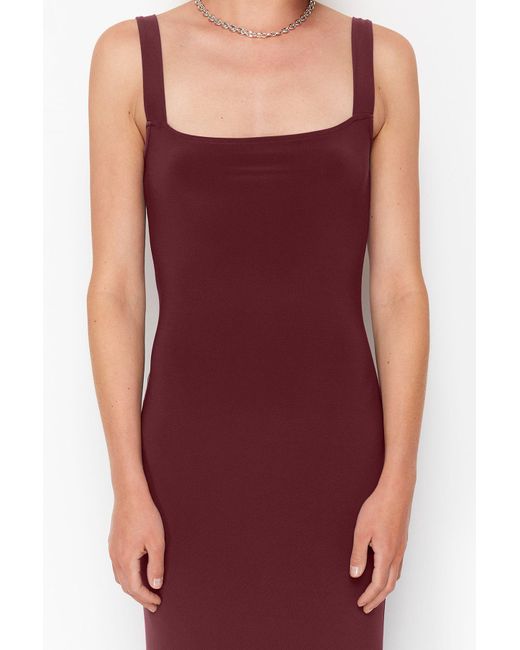 Trendyol Red Burgunderrotes, Dehnbares, Gestricktes Maxi-Bleistiftkleid Mit Dicken Trägern Für Damen