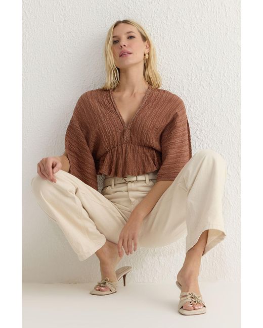 Trendyol Brown Braune Gewebte Stoffbluse Mit Volants Für Damen