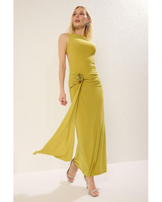 Trendyol Yellow Ölgrüne Rose Detailliertes Gestricktes, Stilvolles Maxi-Abendkleid Nacht-Mezuiat-Kleid Für Damen
