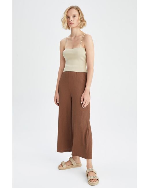 Defacto White Basic-Capri-Hose Für Damen