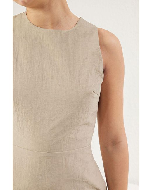 Trendyol Natural Dunkelbeiges Midi-Webkleid Mit A-Linien-Rückendetail Für Damen