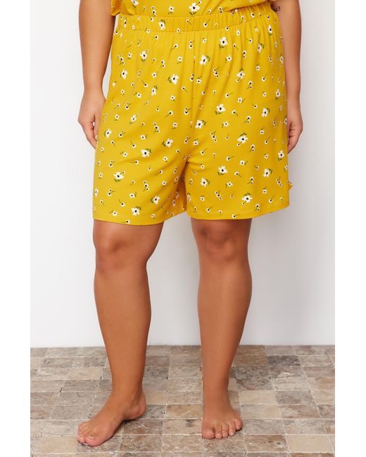 Trendyol Yellow Es pyjama-set aus strick mit blumenmuster