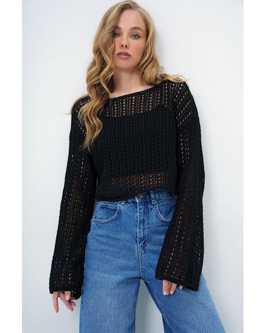 Trend Alaçatı Stili Blue Schwarze Strickbluse Mit U-Boot-Ausschnitt Und Durchbrochenem Strick Für Den Sommer Für Damen