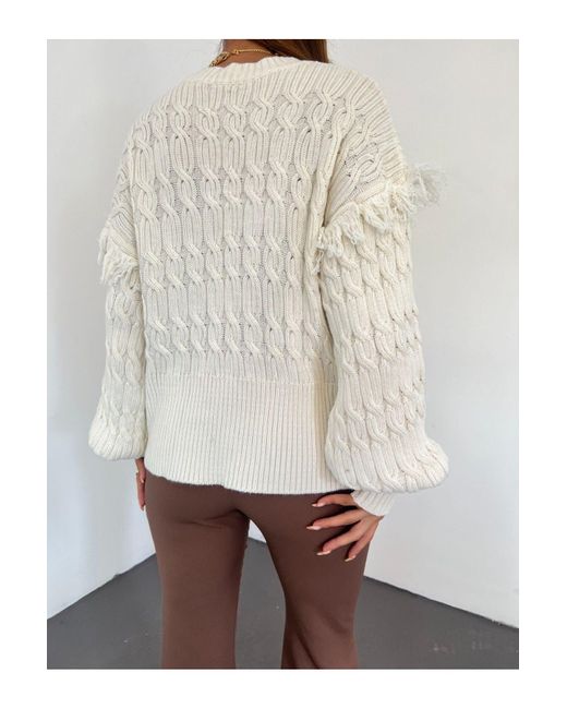 Modamorfo Multicolor Strickpullover Mit Ballonärmeln Und Quasten – Stein Für Damen