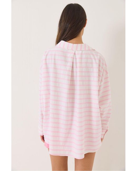 Bianco Lucci Pink Gestreiftes Baumwollhemd Mit V-Ausschnitt Und Einer Tasche, Detailliertes Oversize-Hemd 8212-3 Für Damen