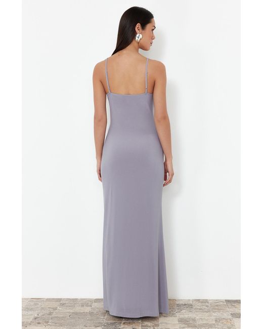 Trendyol Purple Es maxi-maxikleid mit tailliertem/taillierten trägern und flexiblem strickmuster