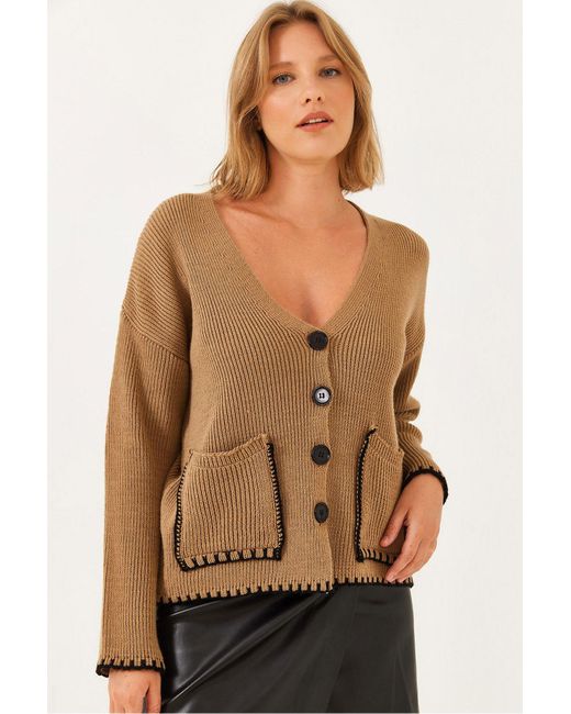 Bianco Lucci Brown Strickjacke Mit Hirten-Nähten, Detaillierten Großen Taschen Und Vier Knöpfen, Langärmlig Für Damen