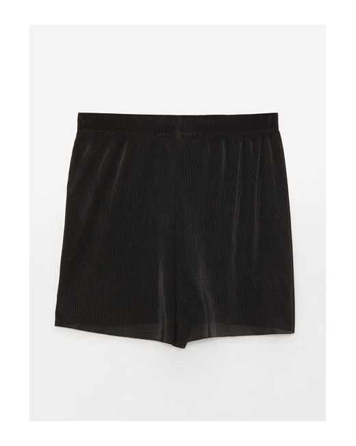 LC Waikiki Black Lcw vision elastischer bund bequeme passform schlichte shorts