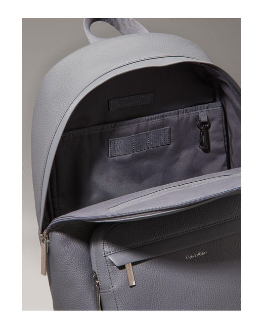 Calvin Klein Ck Must – Verstellbarer Runder Bp Mit Hoher Taille Für Herren in Gray für Herren