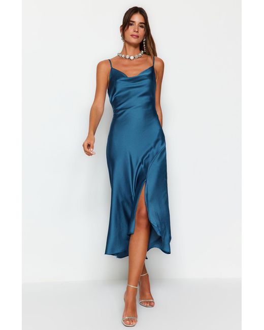 Trendyol Blue Stilvolles Abendkleid Aus Gewebtem Satin Mit Petrolfutter, Nachtabendkleid Für Damen
