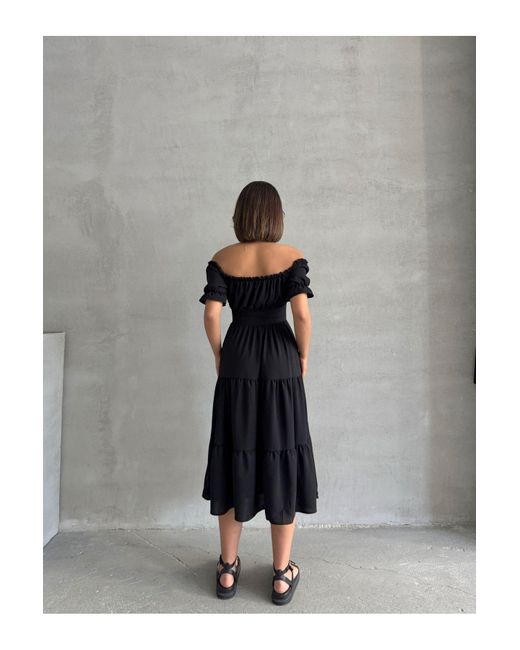 BEJNA Gray Schwarzes, Dehnbares Kleid Mit Gerafftem Ausschnitt Für Damen