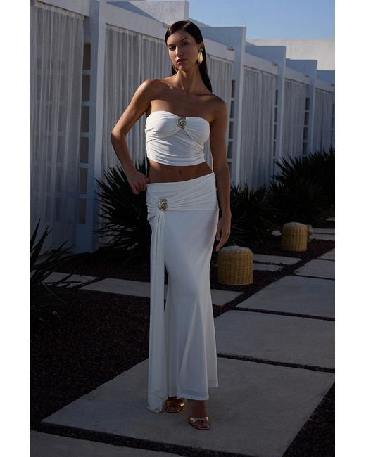 Trendyol Black Limitierte Auflage: Weißer, Figurbetonter, Lang Gestrickter Rock Mit Accessoire-Detail Für Damen