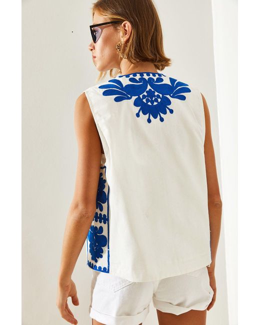 Bianco Lucci Blue Weste Aus Leinen – Bestickt, Modell Für Damen