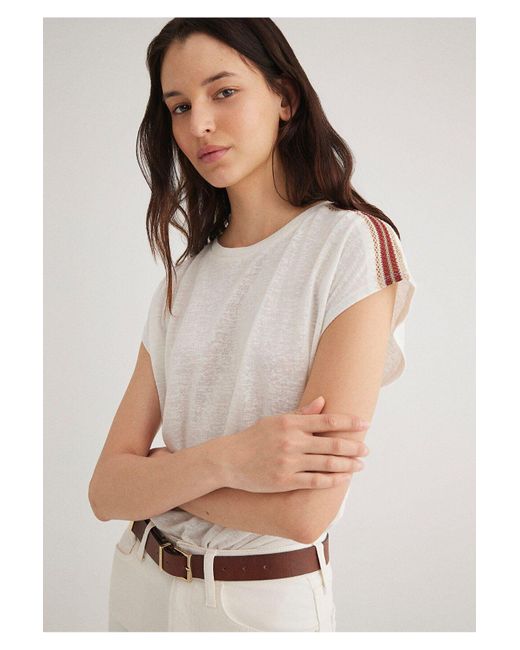 Mavi White Weißes T-Shirt Mit Normaler Passform Normaler Passform -70057 Für Damen