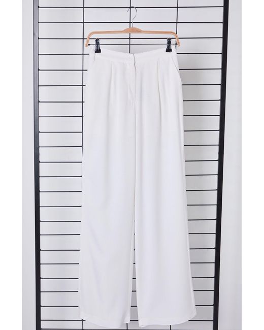 Trendyol White Weiße, Gewebte Hose Mit Weitem Bein