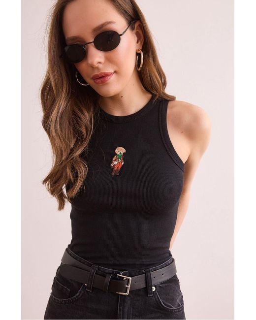 Olalook Black Schwarze Lycra-Camisole-Bluse Mit Stickerei Blz- 19002923 Für Damen