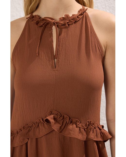 Trendyol Natural Brauner, Gerader Rock Mit Volant/Rüschen An Der Taille, Gewebtes Maxikleid Für Damen