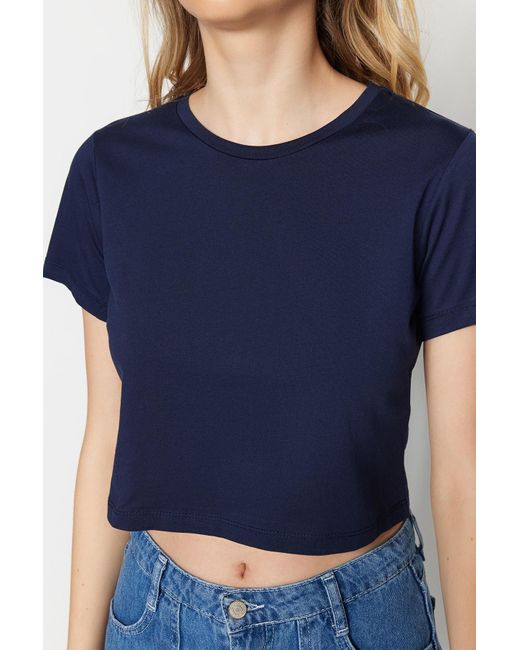 Trendyol Blue Marineblau-lila, 2er-pack kurze strick-t-shirts aus 100 % baumwolle mit rundhalsausschnitt