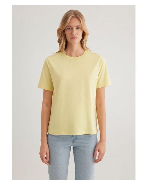 Mavi Yellow Gelbes Basic-T-Shirt Mit Normaler Passform -71303 Für Damen