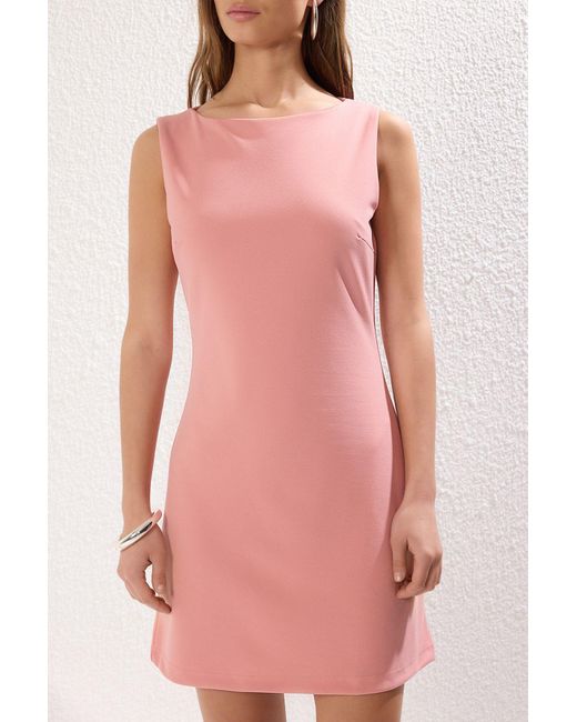 Trendyol Pink Rosafarbenes, Gerades, Tief Ausgeschnittenes Mini-Krepp-Strickkleid Für Damen